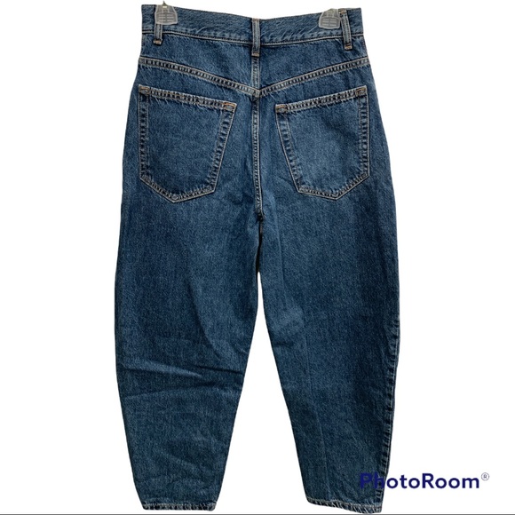 NWT Topshop Balloon barrel jeans high waisted voluminous leg W28 size 6 - Picture 2 of 6
